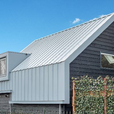 Woonhuis Soest met trapezium sandwichpanelen