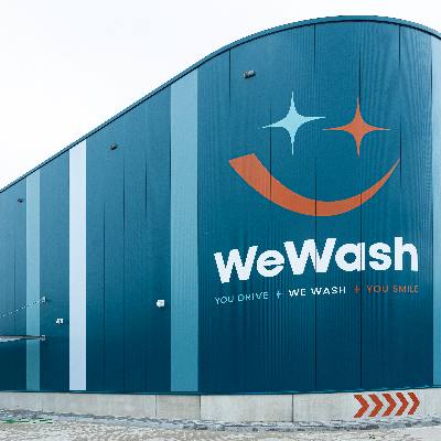 New WeWash carwash in Almere