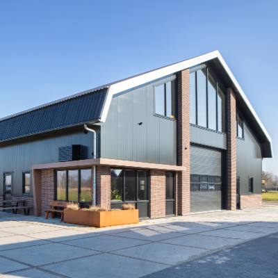 Bedrijfspand in Harskamp